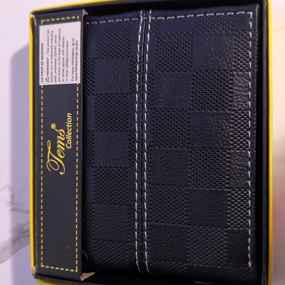Tems men's wallet